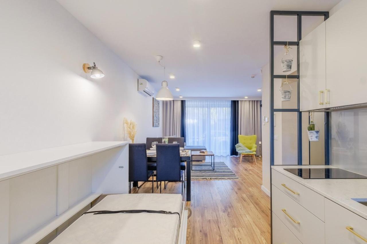 Rezydencja Ornak 5 - Stylowe Apartamenty Z Balkonami I Jacuzzi, 5 Min Pieszo Do Krupowek, Izby Podhalanskie Zakopane Exterior foto
